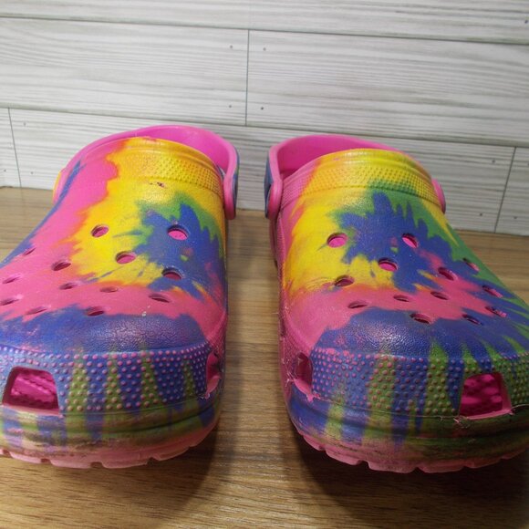 Crocs Tie Dye Men's 11 Bistro Rainbow Graphic Clogs - Picture 2 of 5